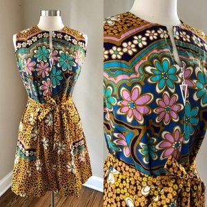 Vintage 60s Flower Power Dress Floral